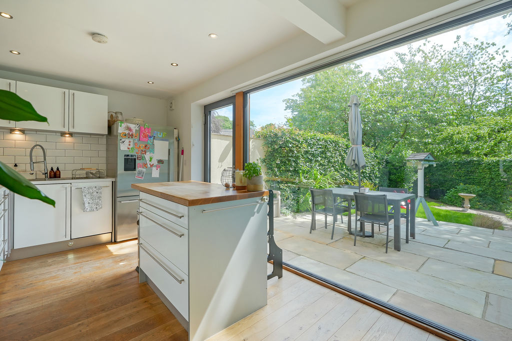 Taptonville Head Broomhill